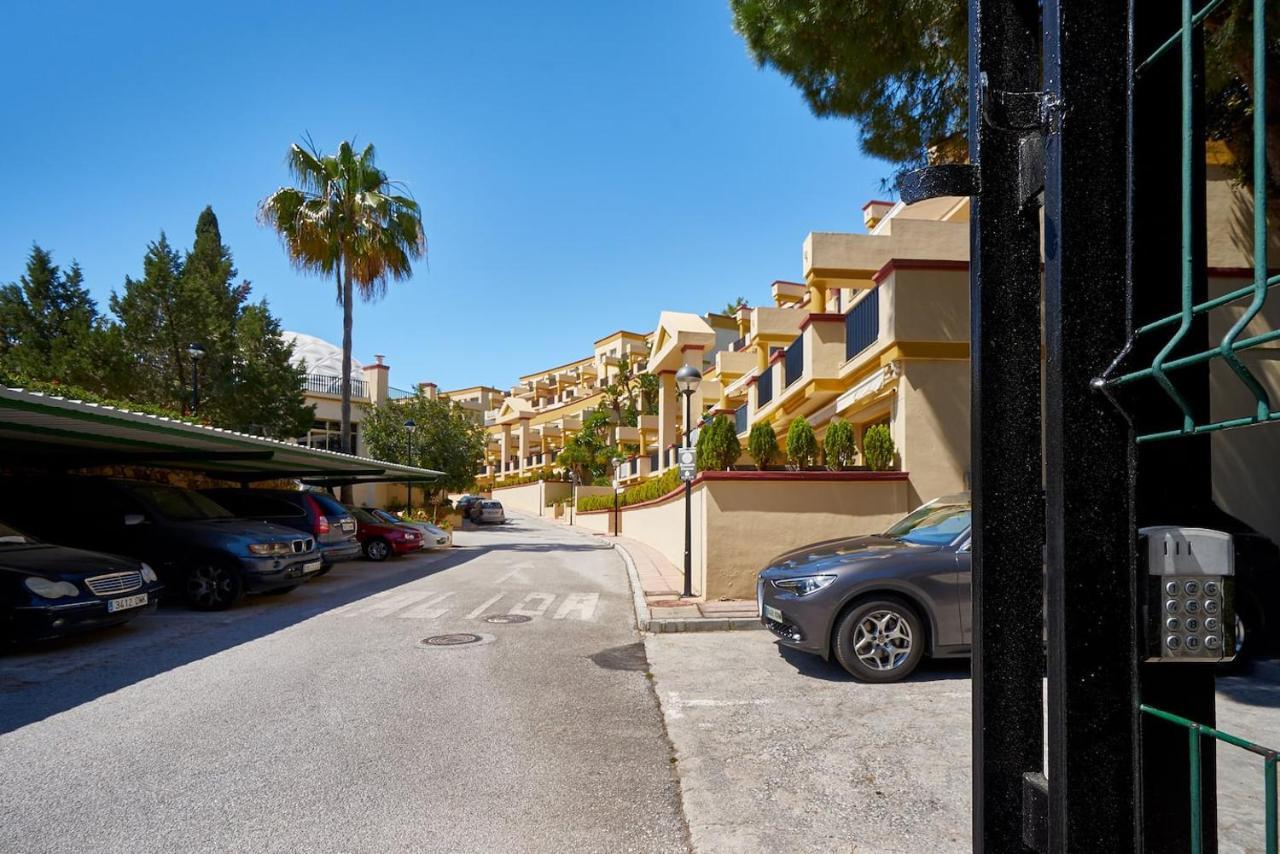 Oleholidays 624 Romana Playa Vistas Al Mar Marbella Eksteriør billede